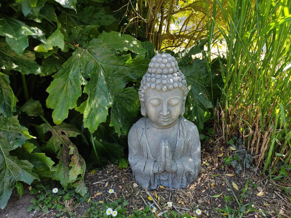 Au Jardin De La Marquetterie